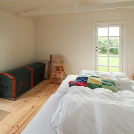 Holiday home Jenson - 75m From The Sea In Ne Jutland By Interhome *