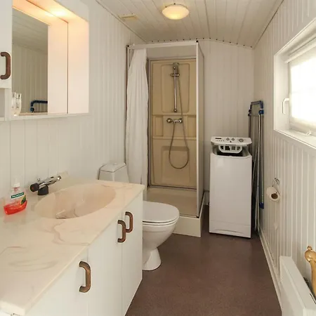 Feriehus Jenson - 75m From The Sea By Interhome